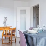 Le Saint Aloise - Balcon, Vue A 10min Du Centre