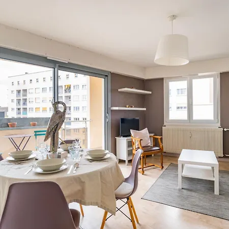 Le Saint Aloise - Balcon, Vue A 10min Du Centre *