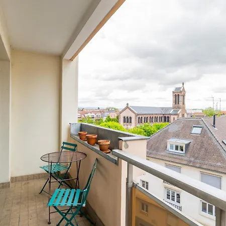Le Saint Aloise - Balcon, Vue A 10min Du Centre Apartment